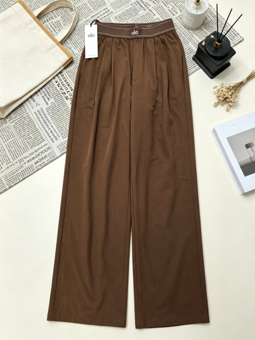 NWT🦔ALO Yoga Espresso Wide Leg Suit Up Pants 30" Inseam - Picture 6 of 6